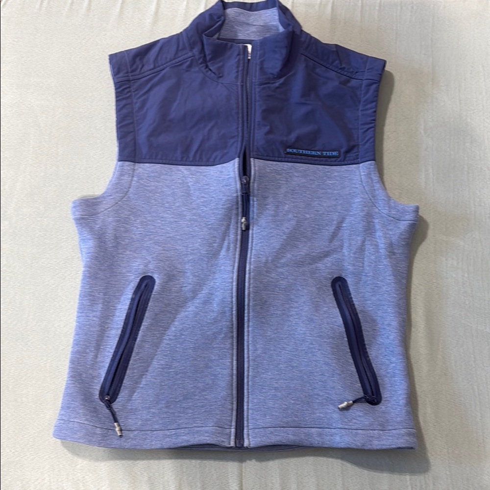 Southern Tide men’s Blue Vest
